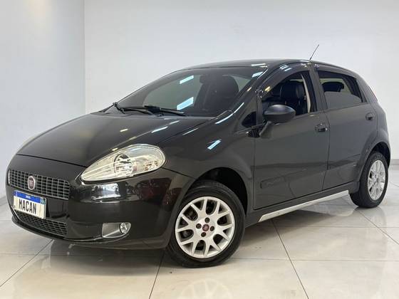 FIAT PUNTO 1.8 HLX 8V FLEX 4P MANUAL FIAT PUNTO 1.8 HLX 8V FLEX 4P MANUAL